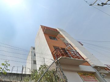 VENTA DE AMPLIO DPTO. EN BELISARIO DOMINGUEZ, TLALPAN, CDMX