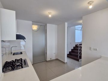 Hermosa casa en venta al norte de Armenia