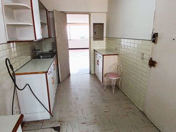 Oportunidad En El Corazón De Miraflores – Ideal Para Inversión O Remodelación