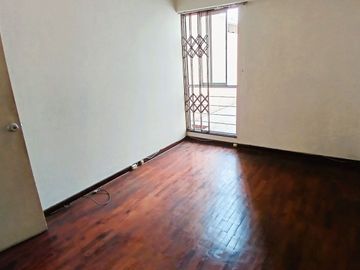 Oportunidad En El Corazón De Miraflores – Ideal Para Inversión O Remodelación