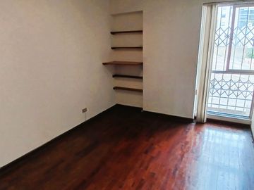 Oportunidad En El Corazón De Miraflores – Ideal Para Inversión O Remodelación