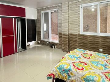 Casa en venta en la Urb. El Porton- Santo Domingo
