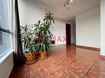 🏡 ¡Vendo Departamento En Zona Exclusiva De Surco! 🏡