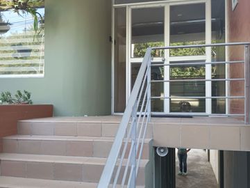 DEPARTAMENTO EN VENTA CON VISTA SECTOR MASTODONTES NORTE QUITO