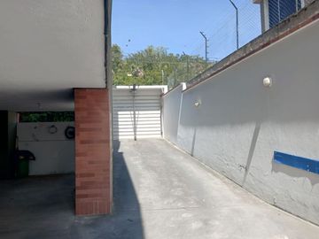 DEPARTAMENTO EN VENTA CON VISTA SECTOR MASTODONTES NORTE QUITO