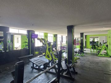 Edificio con locales en VENTA, Col. Chapultepec Oriente