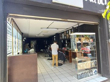 Edificio con locales en VENTA, Col. Chapultepec Oriente