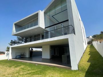 VENTA-HERMOSA CASA EN RANCHO SAN JUAN, ZONA ESMERALDA, ATIZAPAN, EDO.MEX