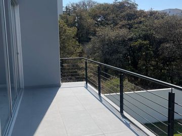 VENTA-HERMOSA CASA EN RANCHO SAN JUAN, ZONA ESMERALDA, ATIZAPAN, EDO.MEX
