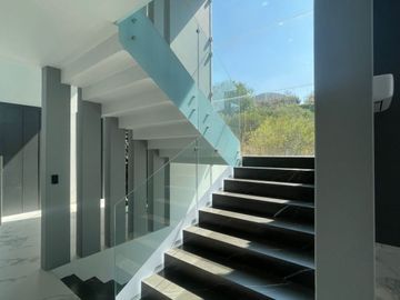 VENTA-HERMOSA CASA EN RANCHO SAN JUAN, ZONA ESMERALDA, ATIZAPAN, EDO.MEX