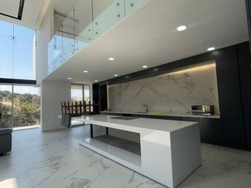 VENTA-HERMOSA CASA EN RANCHO SAN JUAN, ZONA ESMERALDA, ATIZAPAN, EDO.MEX