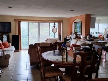 VENDO CASA EN LOMAS TETELA CUERNAVACA MORELOS