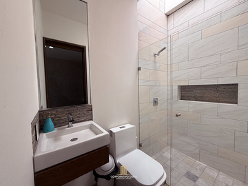 Casa en venta en Valle Imperial (coto Galo), Zapopan