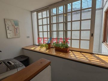 Venta De Departamento Moderno Mas Aires En Distrito Turístico .Miraflores
