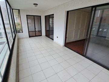 ¡ OPORTUNIDAD!....DEPARTAMENTO 4D,3B  SECTOR PONIENTE  DE VIÑA
