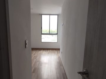 APARTAMENTO EN VENTA PISO 8 MILAN DOSQUEBRADAS