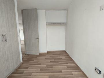 APARTAMENTO EN VENTA PISO 8 MILAN DOSQUEBRADAS