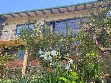 Oportunidad excelente propiedad en venta con 10.000m2 de terreno, en Gualaceo sector Cértag