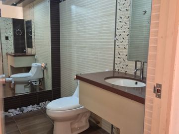 Casa en venta en Urb. Los Jazmines - Paucarpata - Arequipa
