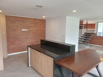 Vendo Casa Por estrenar, sector El Colibri.
