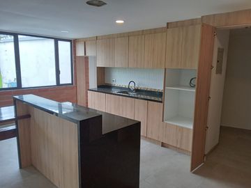 Vendo Casa Por estrenar, sector El Colibri.