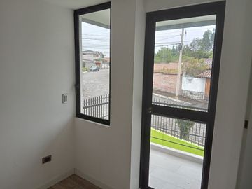 Vendo Casa Por estrenar, sector El Colibri.