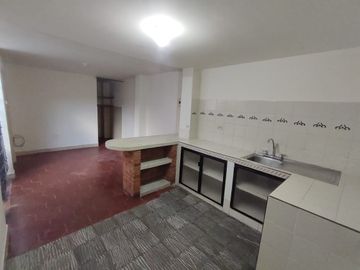 VENTA DE CASA PINARES CARTAGO