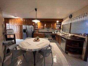 Casa en venta en el Fraccionamiento Altamira, Zapopan, Jalisco