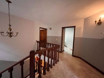 Casa en venta en el Fraccionamiento Altamira, Zapopan, Jalisco