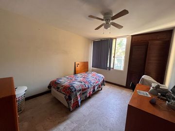 Casa en venta en el Fraccionamiento Altamira, Zapopan, Jalisco