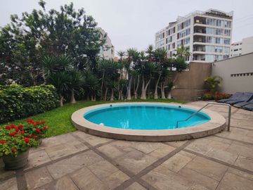 DUPLEX ESTILO CASA EN EXCELENTE ZONA CON VISTA MAR