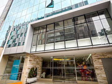 Venta de Edificio Corporativo 5,397m2 en el Corazón Comercial de Miraflores