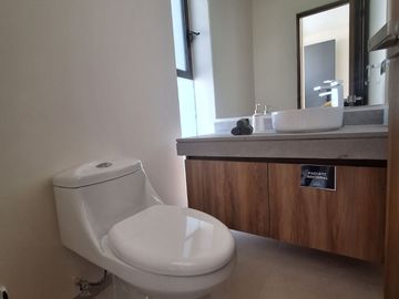 CASA EN VENTA EN ZIRE ZAKIA EL MARQUES