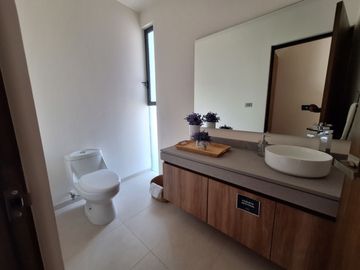 CASA EN VENTA EN ZIRE ZAKIA EL MARQUES