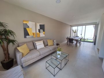 CASA EN VENTA EN ZIRE ZAKIA EL MARQUES