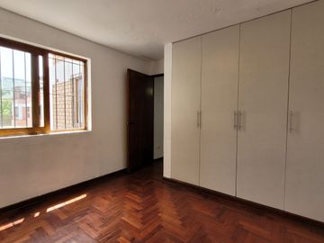 Venta En Baca Flor La Merced Surco Mas Azotea