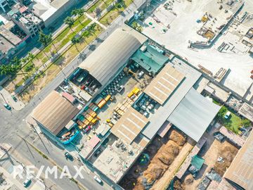 Amplio Terreno Industrial I1 | Ate - Límite Con Santa Anita