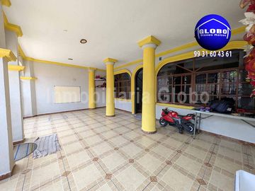 Casa en venta Col. Atasta muy cerca de Av. Méndez 5 recámaras