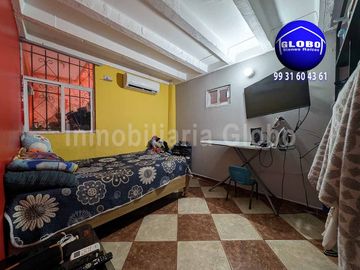 Casa en venta Col. Atasta muy cerca de Av. Méndez 5 recámaras
