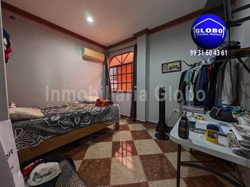 Casa en venta Col. Atasta muy cerca de Av. Méndez 5 recámaras