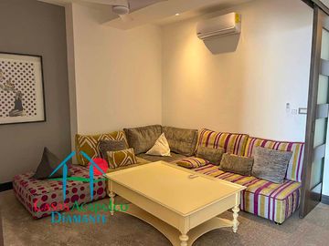 Tu oasis en la playa: Depa con terraza, jacuzzi y acceso directo al mar