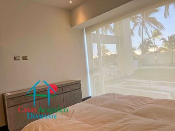 Tu oasis en la playa: Depa con terraza, jacuzzi y acceso directo al mar