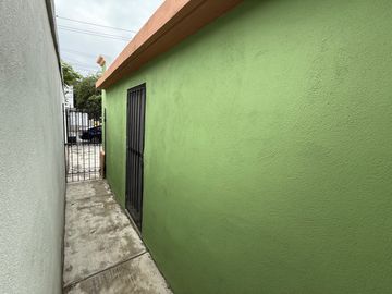 Casa en venta en Paseo del Prado, Juárez, N.L., a 2 min del Sun Mall VIP