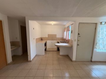 Casa en venta en Paseo del Prado, Juárez, N.L., a 2 min del Sun Mall VIP
