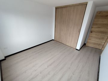 🏠 CASA 2 PLANTAS 3 DORMITORIOS CON TERRAZA -  $76,000.oo (Marianitas de Calderón)