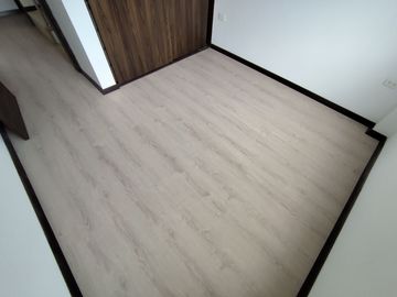 🏠 CASA 2 PLANTAS 3 DORMITORIOS CON TERRAZA -  $78,000.oo (Marianitas de Calderón)