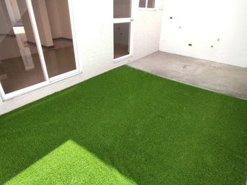 🏠 CASA 2 PLANTAS 3 DORMITORIOS CON TERRAZA -  $78,000.oo (Marianitas de Calderón)