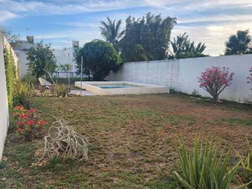 CASA FLORA DZITYA