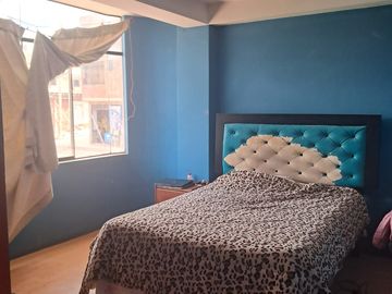 EN VENTA CASA AL COSTADO DEL HOSPITAL ACAMANA DE SAN JERONIMO