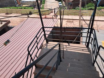 EN VENTA CASA AL COSTADO DEL HOSPITAL ACAMANA DE SAN JERONIMO